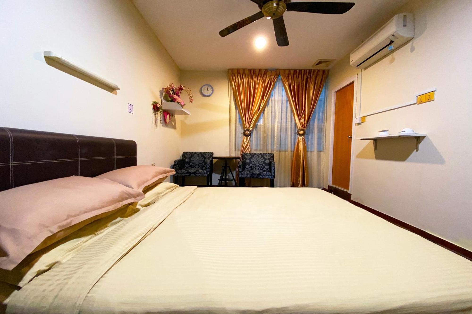Spot On 89858 Rebecca'S Homes Kota Kinabalu Eksteriør billede